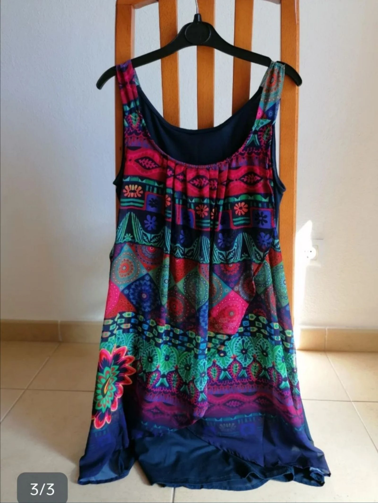 Vestido de tirantes Desigual